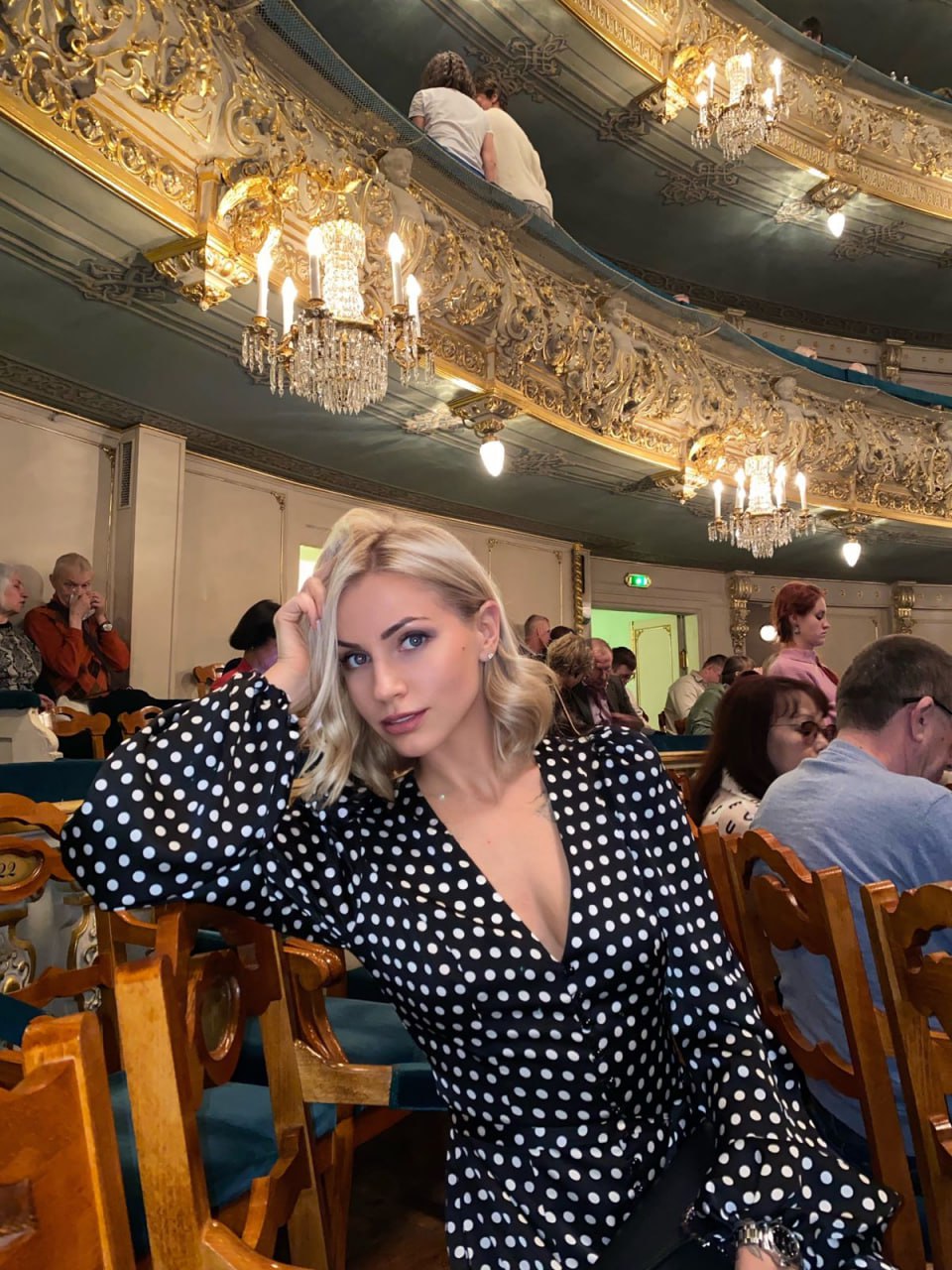 Эскорт-модель Любовь