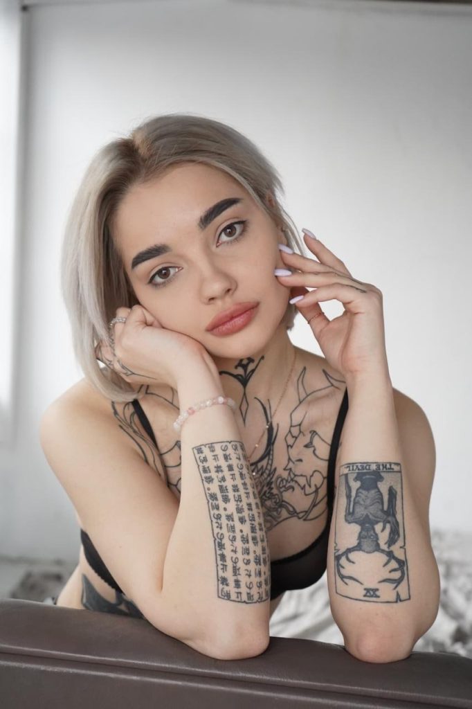 Эскорт модель Ульяна